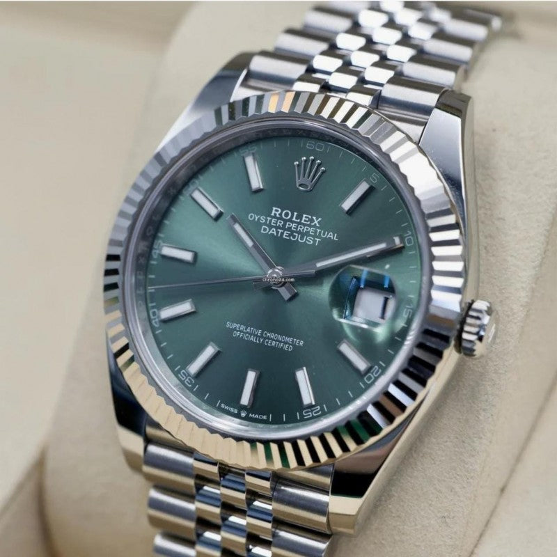 Role_x Oyster perpetual Date Just Automatic