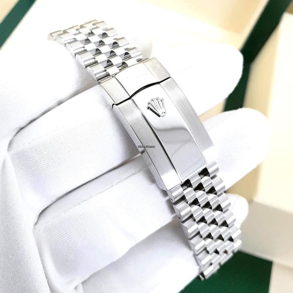 Role_x Oyster perpetual Date Just Automatic
