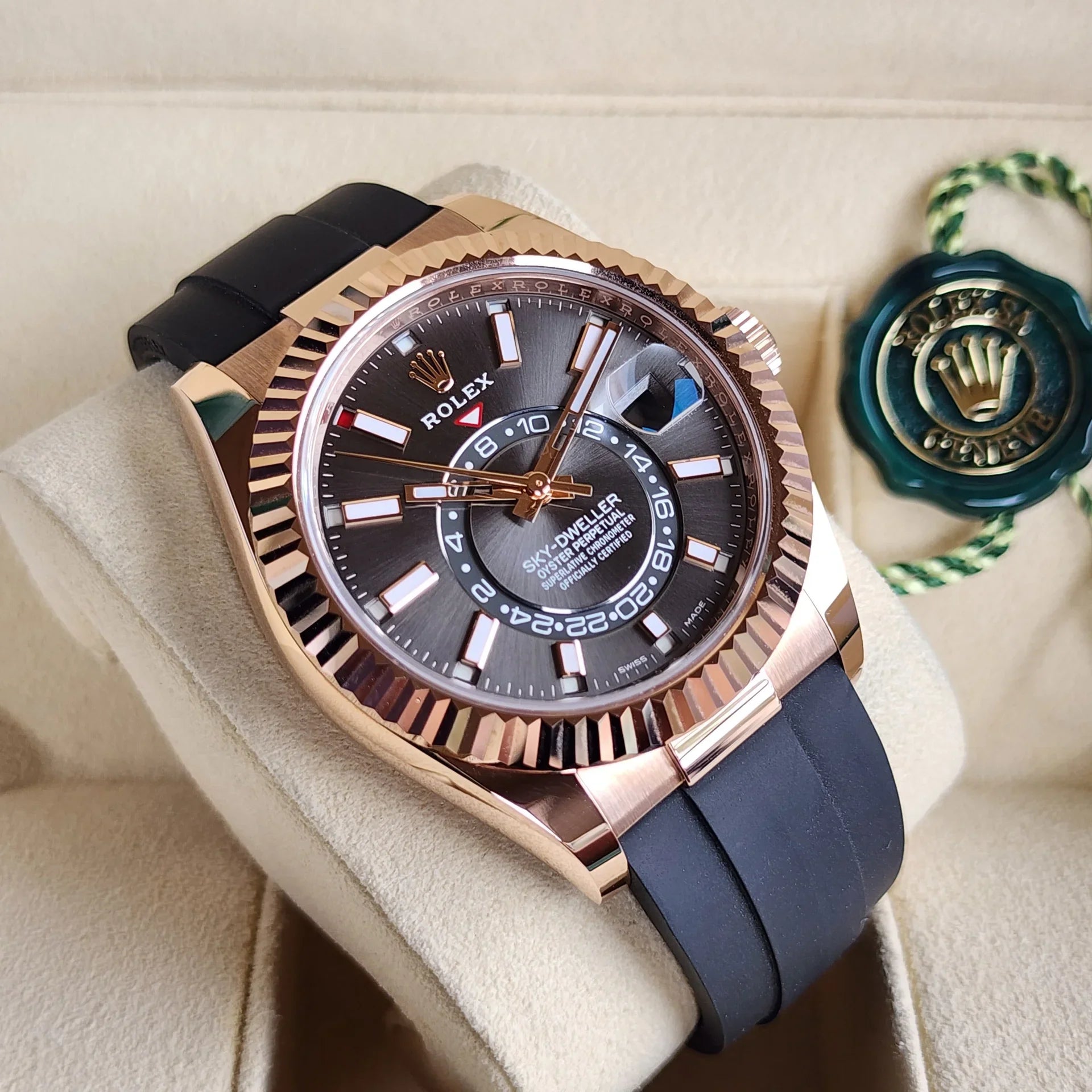 Role_x Oyster perpetual Sky Dweller