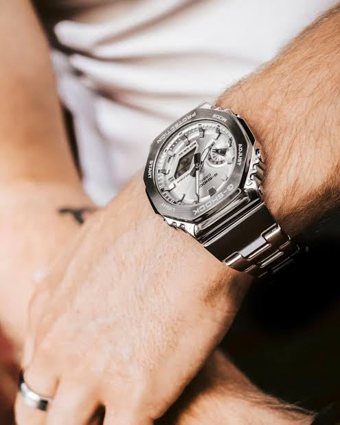 Casio g shock gm2110-Japan