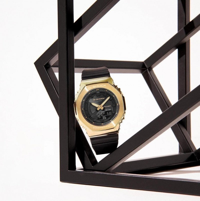 Casio g shock gm2100