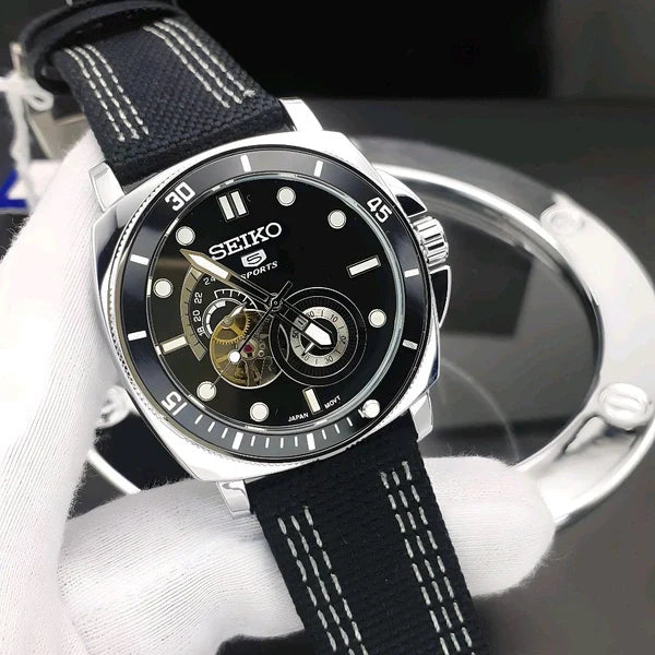 Seiko 5 Sprots Automatic