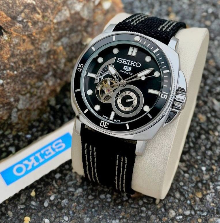 Seiko 5 Sprots Automatic